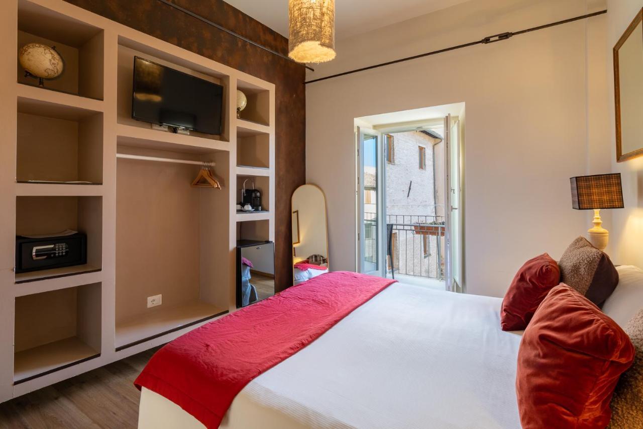 Aurora Boutique Hotel & Private Spa Сполето Екстериор снимка